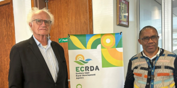 Dr Sunshine Blouw, Eastern Cape Rural Development Agency’s Cannabis Specialist with Henri de Villeneuve, from COBASA